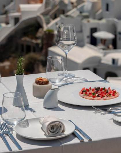 Art Maisons - Oia - Santorini