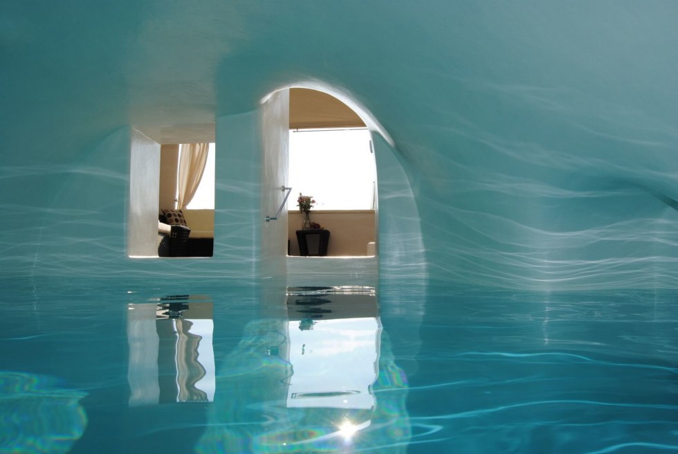 Cave pool in Santorini