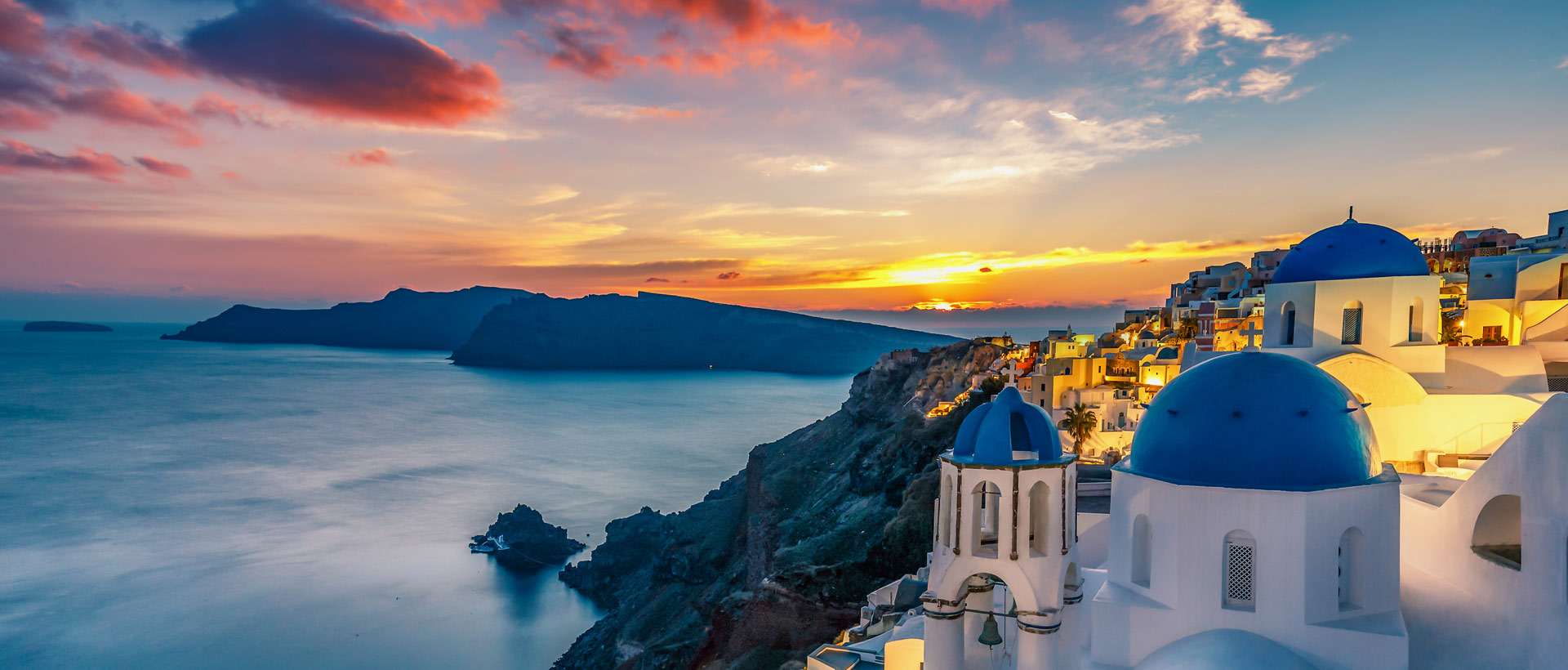 Chasing Sunsets in Santorini | Art Maisons